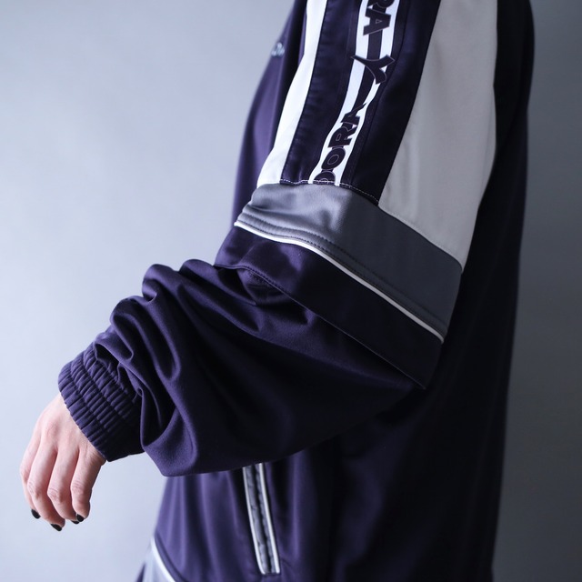 sleeve joint snap button design loose silhouette gimmick track jacket