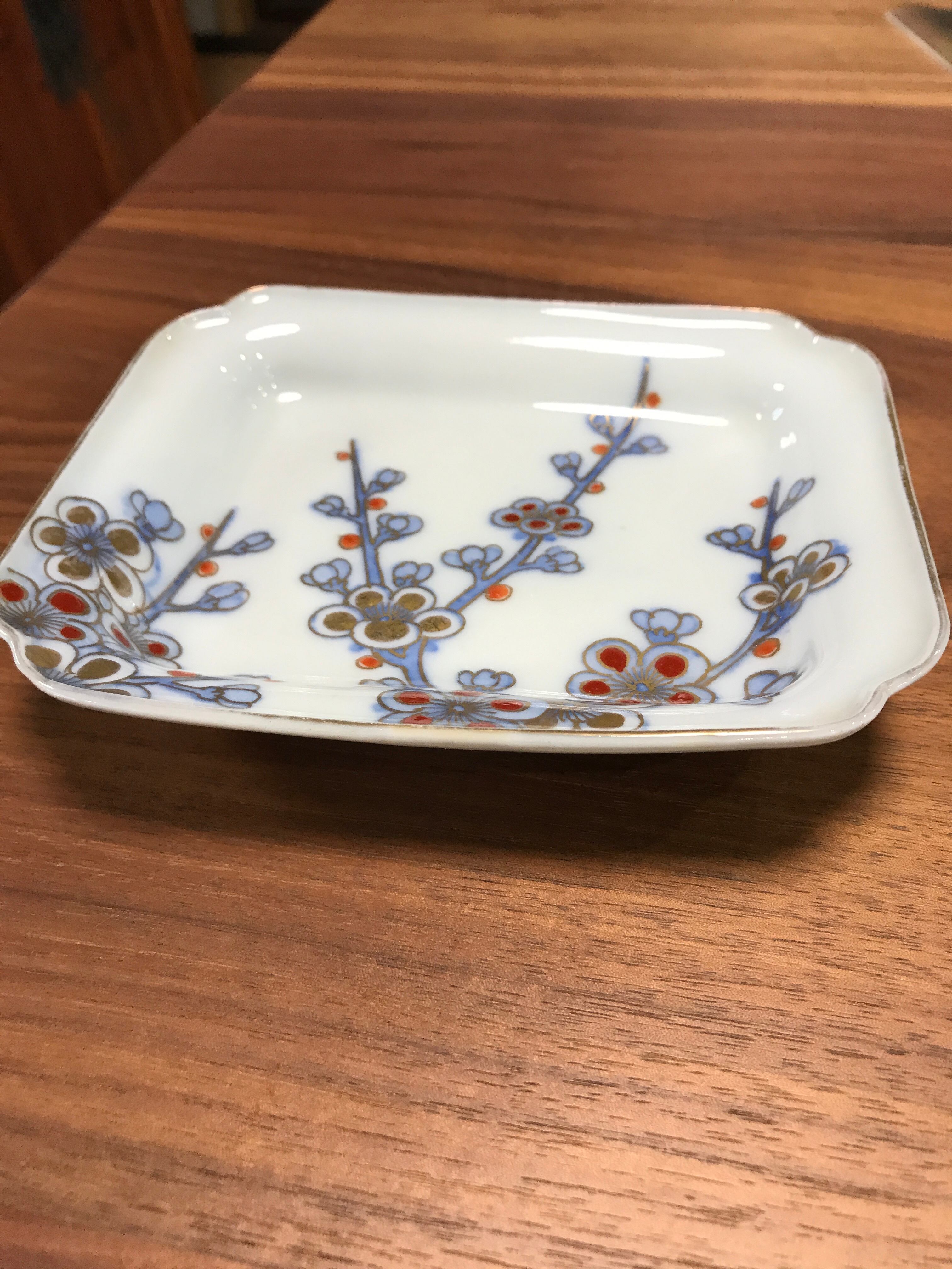 最終値下げ骨董梅図角皿