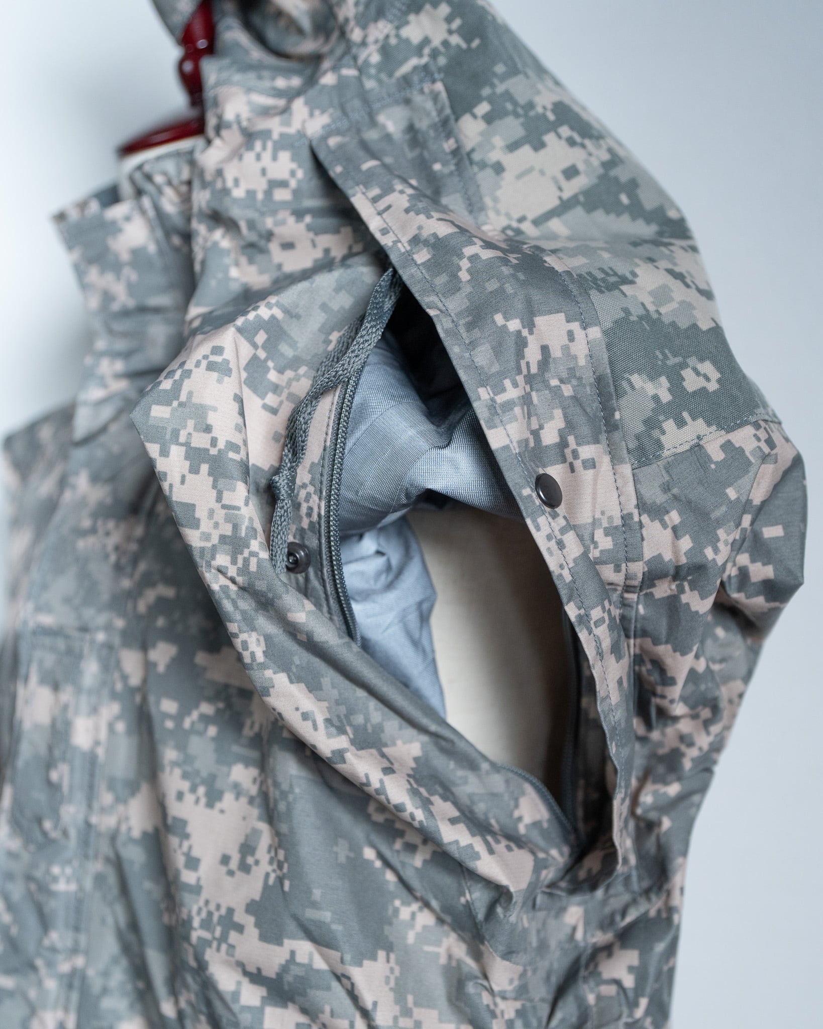 DEADSTOCK】U.S.Army ECWCS Gen2 ACU GORE-TEX PARKA 米軍 実物 エク