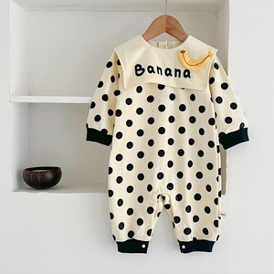 【BABY&KID】春新作バナナドット柄英字ロンパース