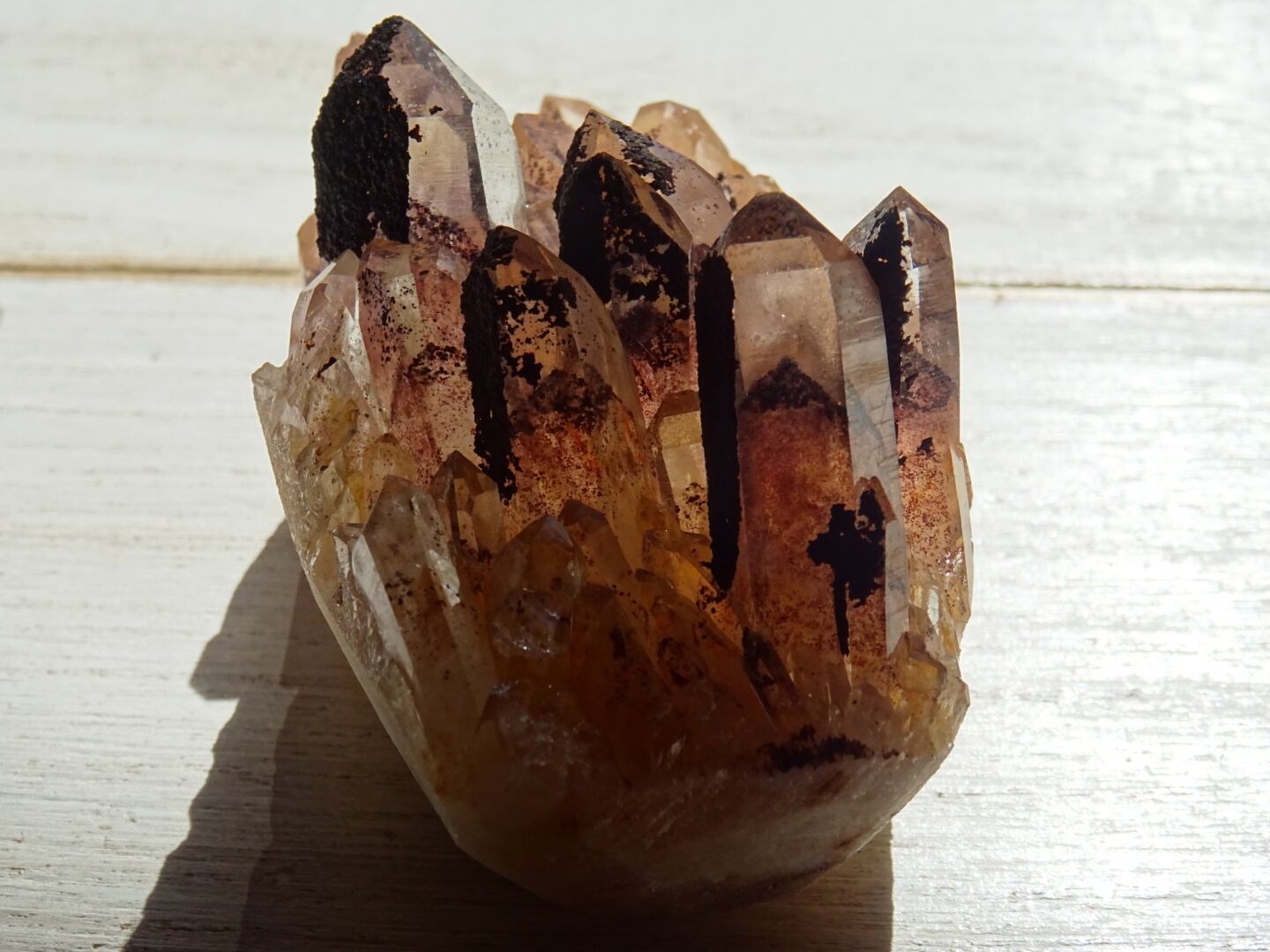 サンセットファントムクリスタル（クラスター） ~Sanctuary of Red