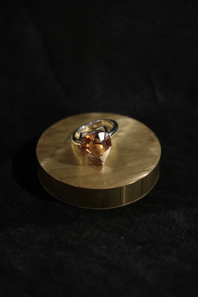 AYNiL jujuwelry 【VTG swarovski heart 3D bed ring -Brown-】