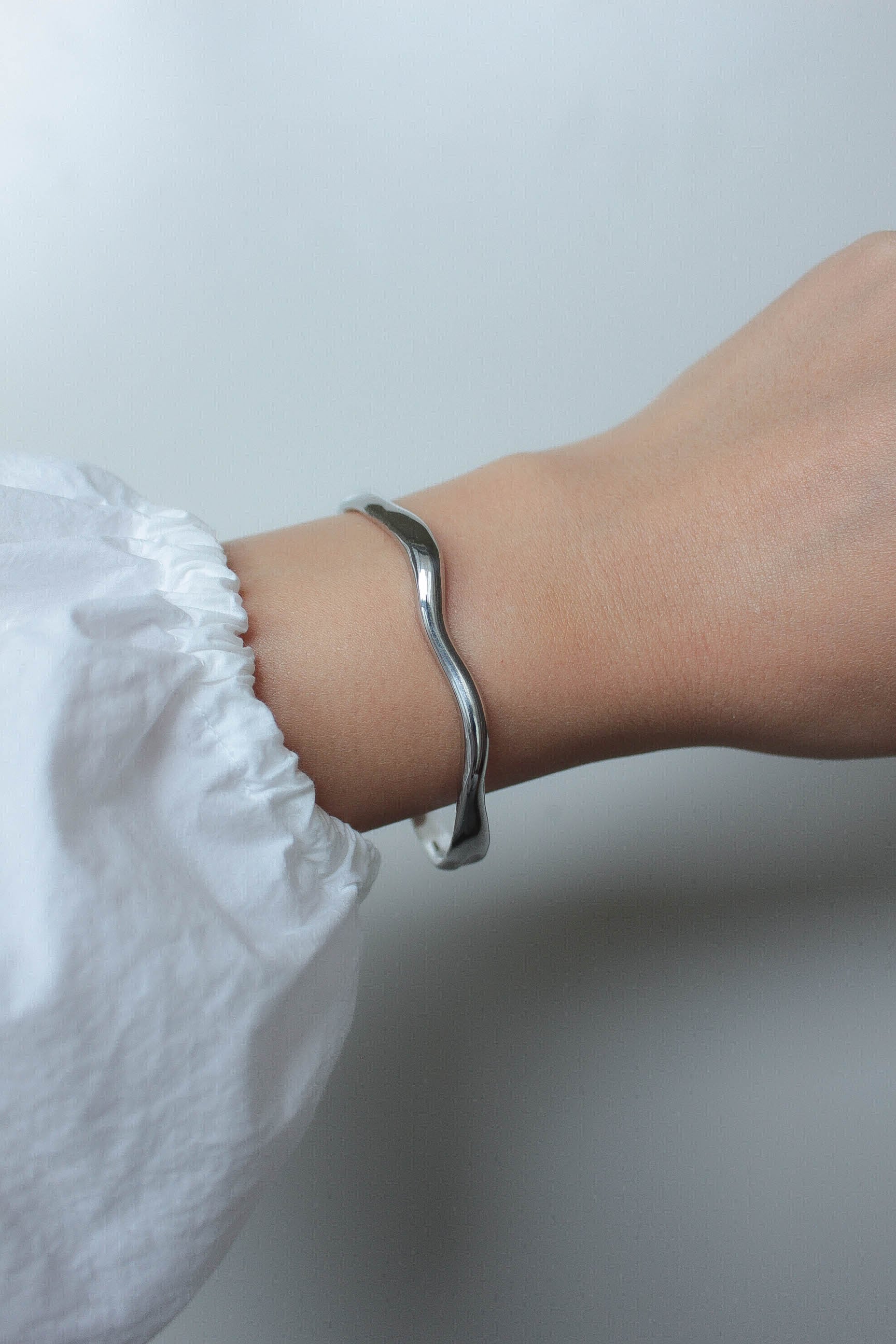 eaphi NUANCE WAVE BANGLE【POPUP先行】 eaphi NUANCE WAVE BANGLE