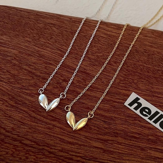 petite heart necklace