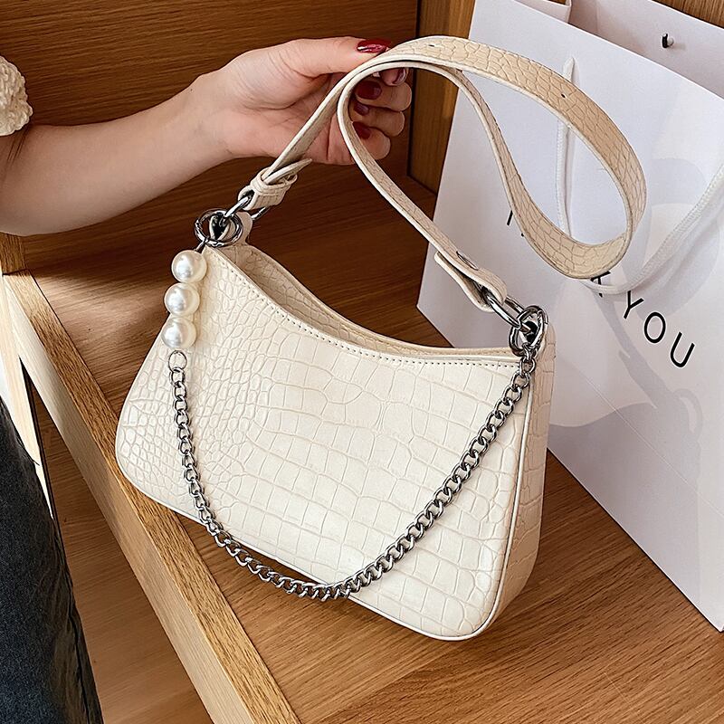 スタイルサマーレッドパターンチェーン 夏物 Tiancai_Wing_Bag96092479500