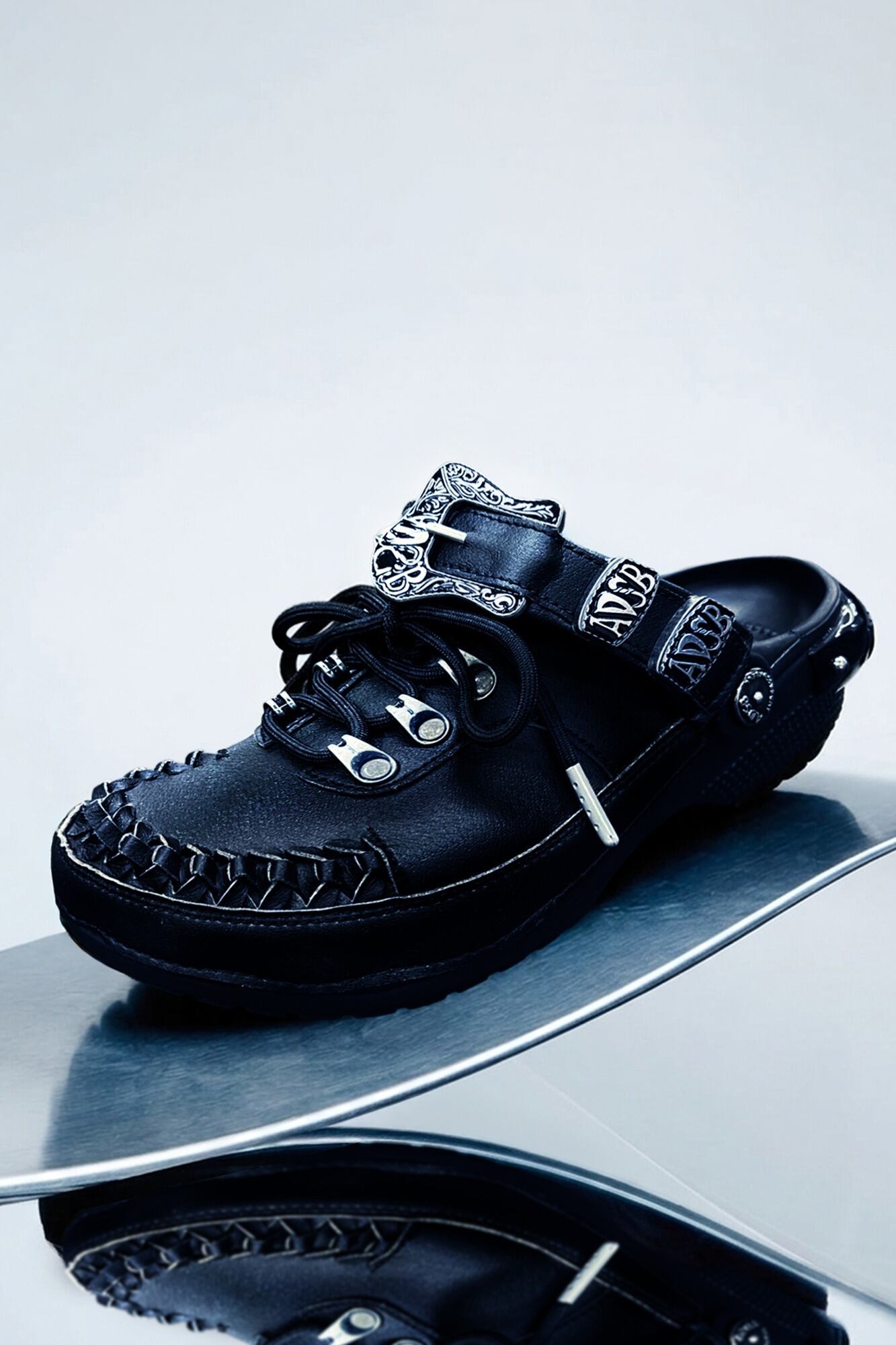 ANDERSSON BELL] ANDERSSON BELL X CROCS CLASSIC CLOG aaa559u(BLACK