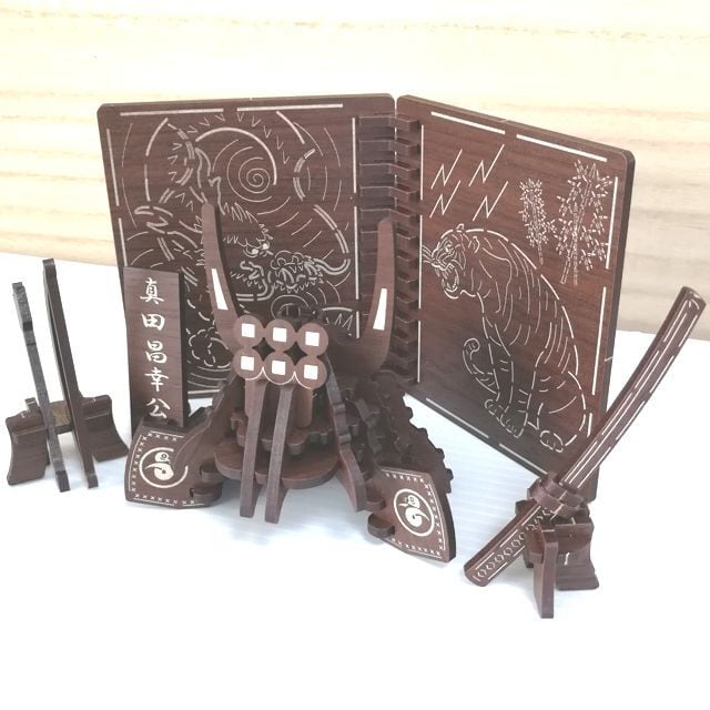 組木立体パズル造形 戦国武将 真田昌幸「兜+武具+屏風」ウォルナット