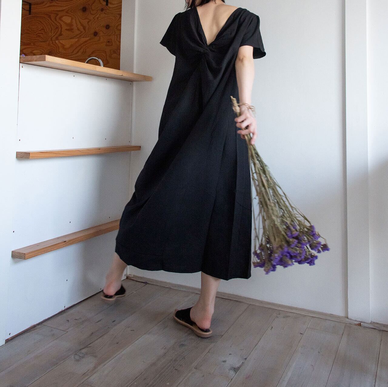 リネン混バックツイストワンピース