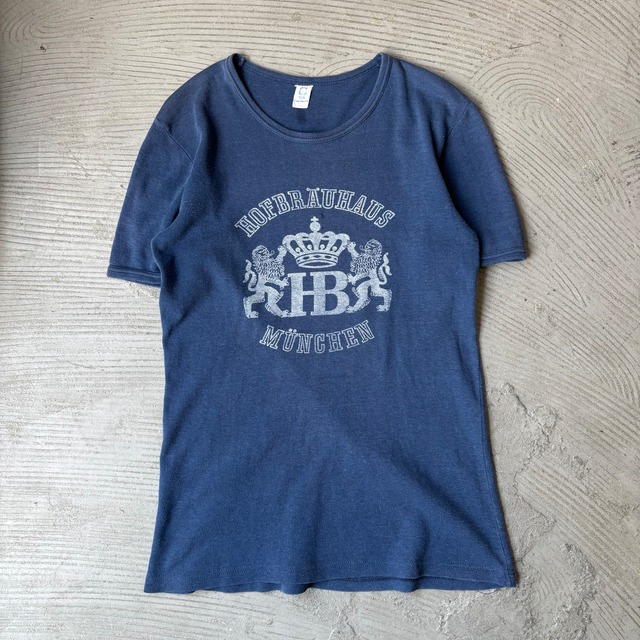 Short sleeve T-shirt