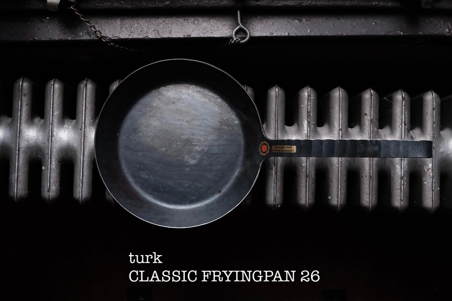 ドイツ製 1857年創業 turk社のCLASSIC FRYINGPAN 26( ターク クラシックフライパン 26cm ) 鍛造鉄フライパン / IH・オーブン使用可 ( 20,24,26cm )