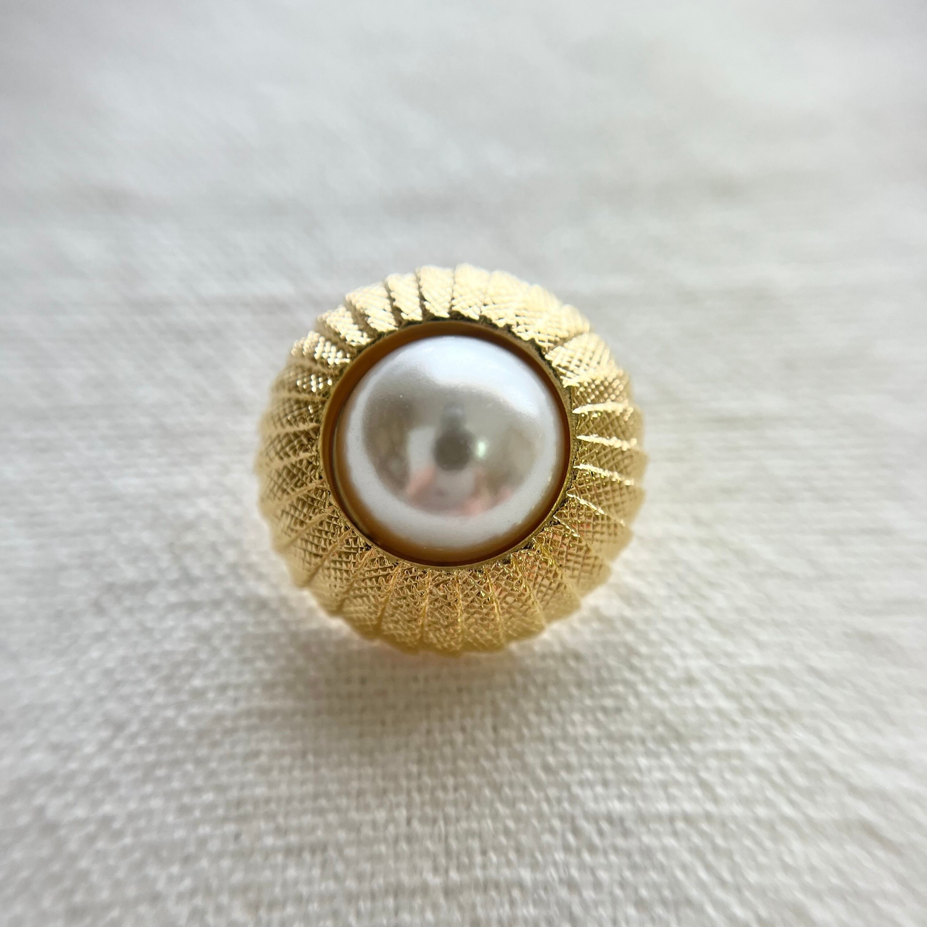 1粒パール×ゴールドフレーム 20㎜