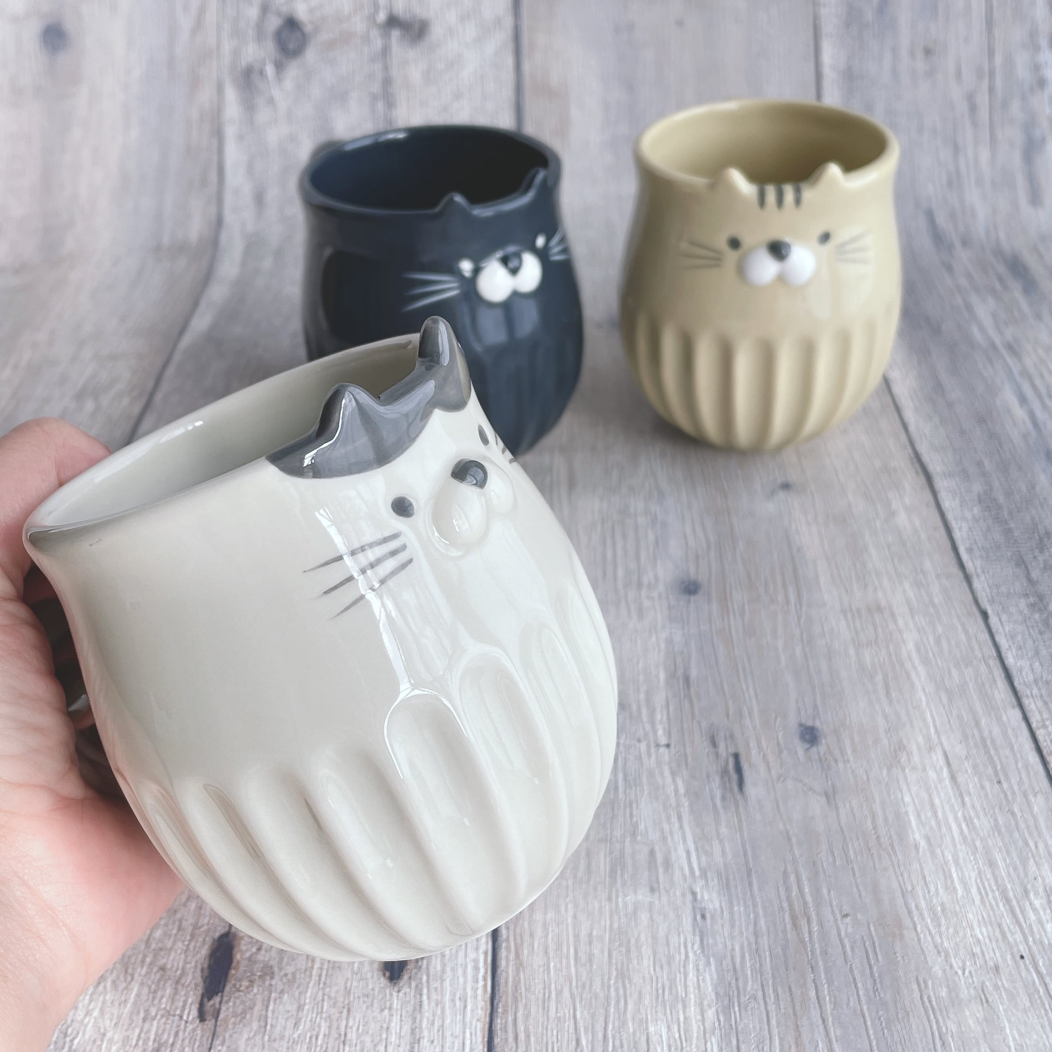 マグカップ｜しのぎのねこマグ  猫雑貨 猫モチーフ 猫柄 猫グッズ おうち時間 プレゼント プチギフト 贈り物