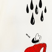 T　HELLO AYACHANさん｜「赤い人 Tシャツ」