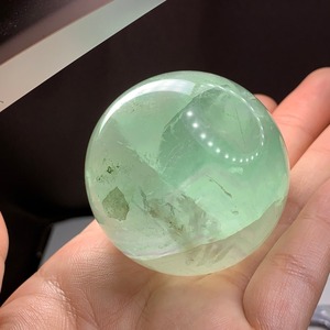 m03.メロンクリームソーダ色✩プチエンジェルフェザー♪ミントグリーンフローライトスフィア