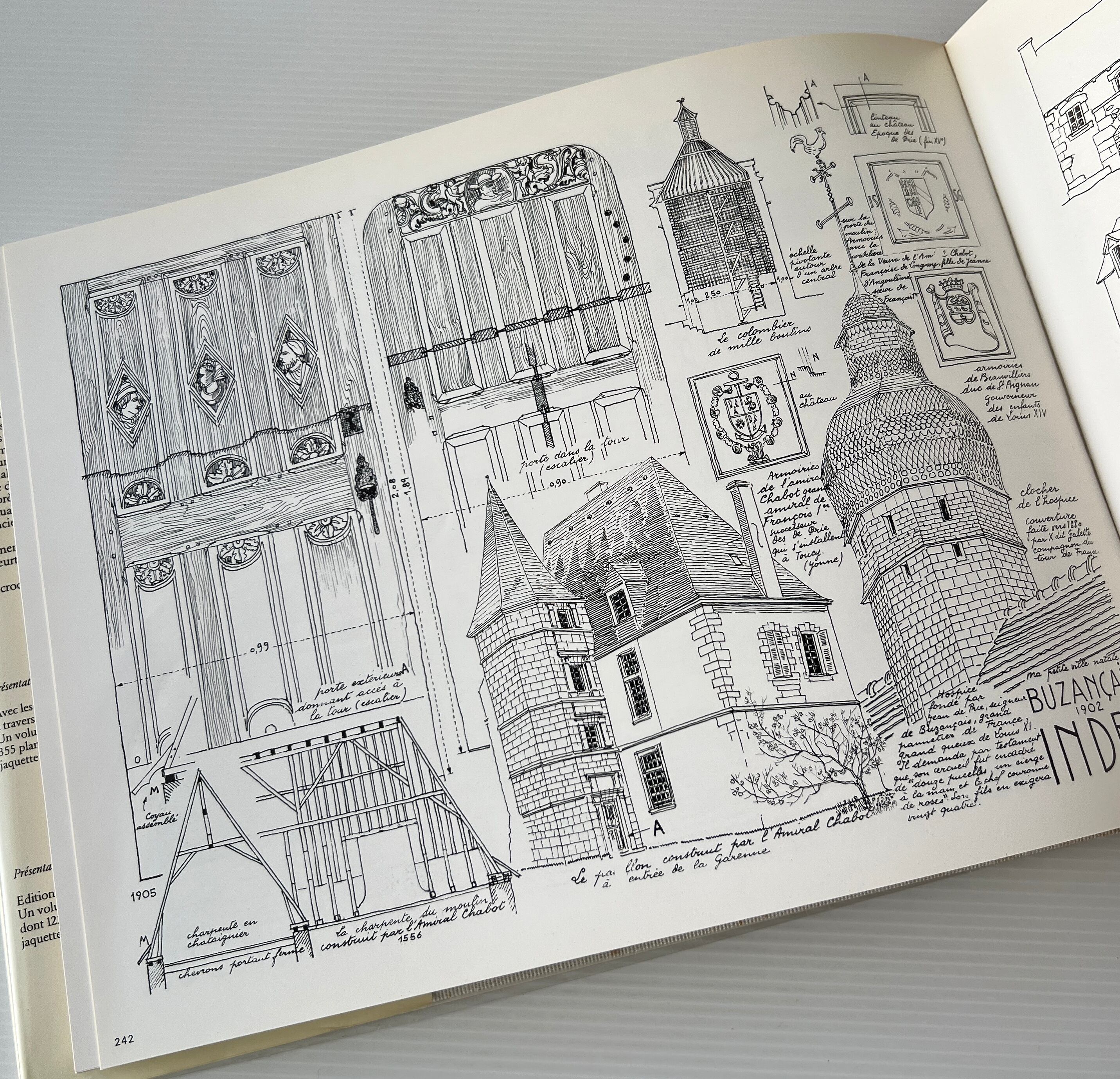 Les Rues de Paris à travers les croquis d'Albert Laprade et Architectures de France à travers les croquis d'Albert Laprade (アルベ―ル・ラプラード スケッチ集)