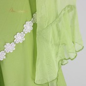 社交ダンス 衣装 ワンピース ドレス スタンダード ホワイト系 グリーン系 黄緑 白 ラインストーン レース ホースヘア パーティドレス 黄緑系 ライトグリーン系 レース風 花柄風 ダンス 舞台衣装 フォーマル ワンショルダー風 長袖 シースルー風 フレアスカート ロング丈 ミモレ丈 かわいい 綺麗め 大人可愛い エレガント 上品 柔らかい生地 花モチーフ系 緑白 コスチューム ホースヘア風