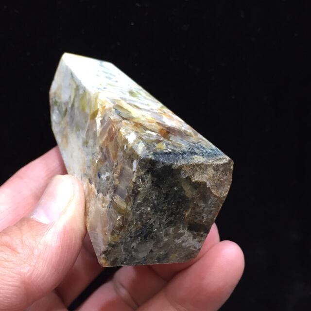 46) 採掘初期・ユーフォラライト44(研磨) | レムリアの太陽