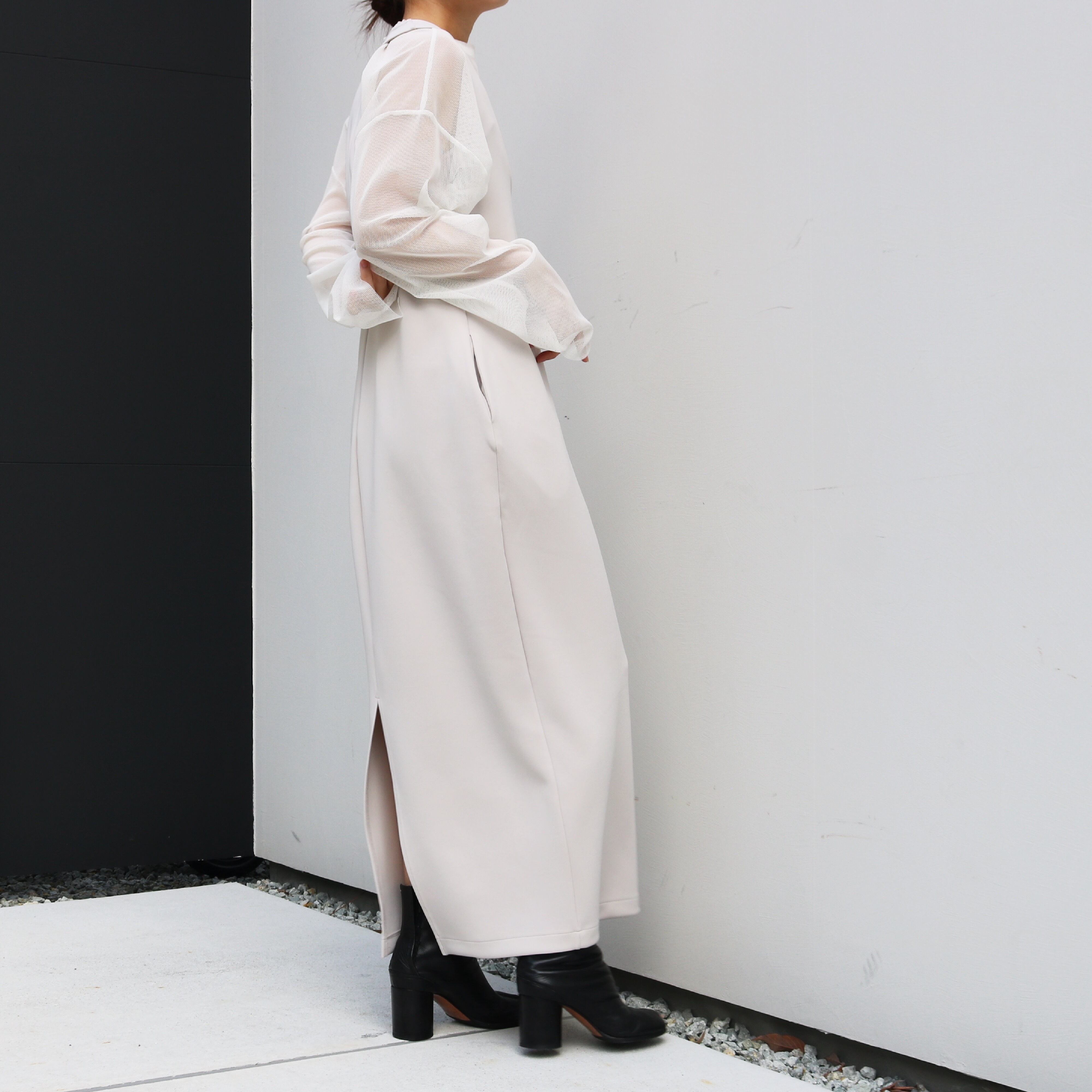 U-neck one-piece -made in Japan - | aéré