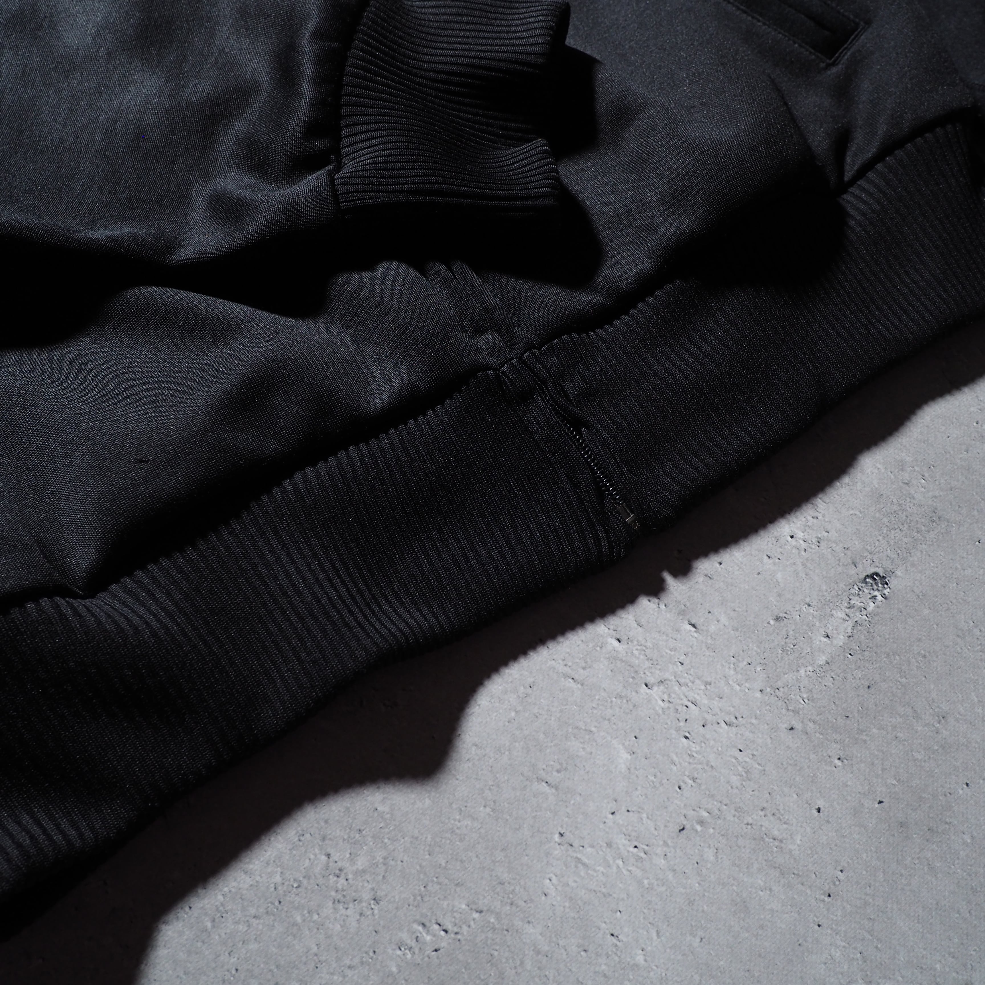 adidas ” ” Orlando Pirates ” skull printed Black loose track