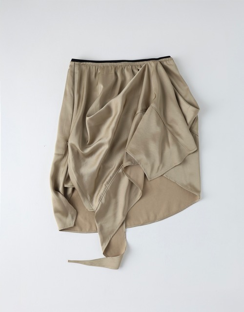 【ulikasanctus】UNBALANCE SILKY SKIRT
