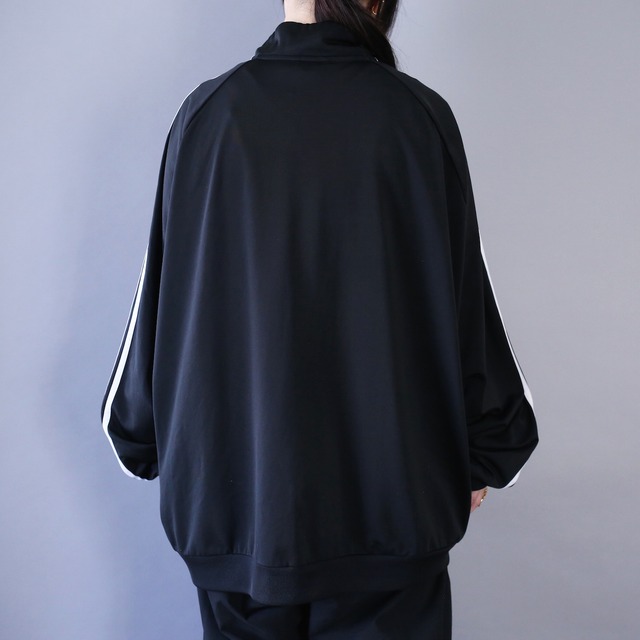 "adidas" XXL over silhouette track jacket