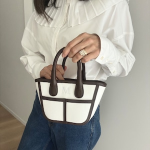 Buddy. canvas Bag mini【WHT× CHOCO】