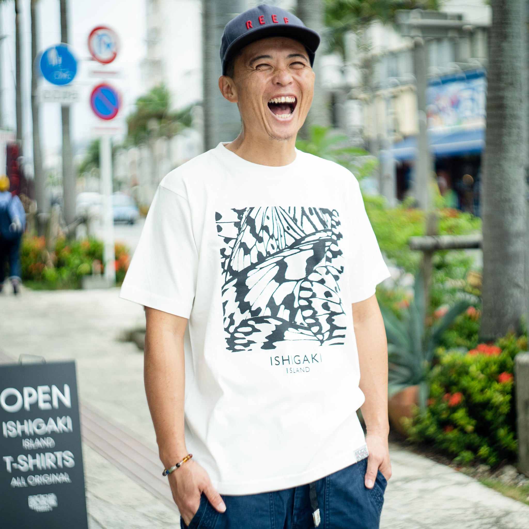 ISHIGAKI ISLAND Tシャツ_オオゴマダラ（ホワイト×ブラック） | イチ
