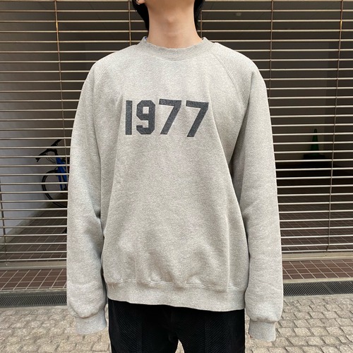 Fear of God ESSENTIALS フィアオブゴッド エッセンシャルズ 1977クルーネックスウェット プルオーバー 171cm62kg SIZEL【表参道t】