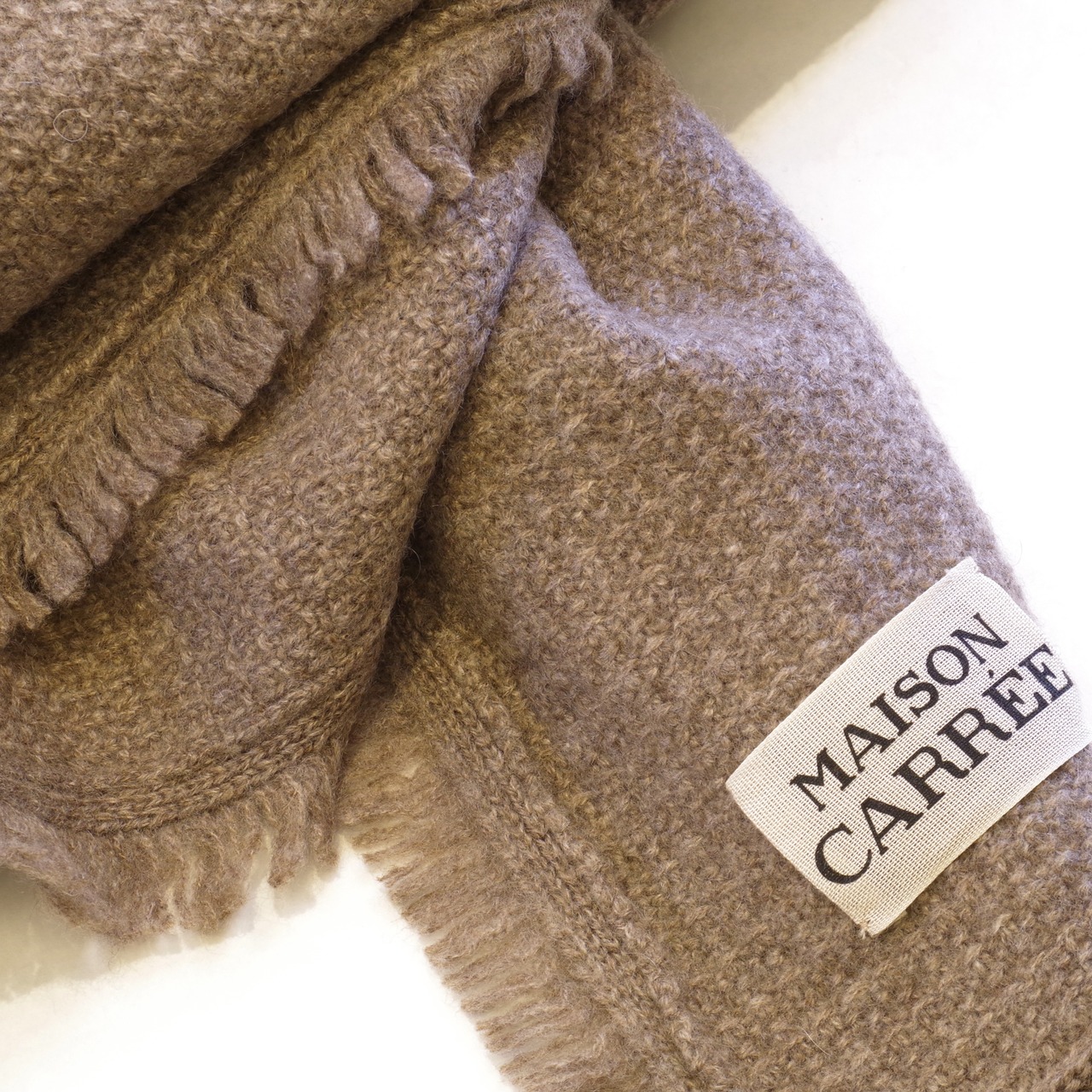 MAISON CARRÉE  CASHMERE Fringe STOLE  "SAND BEIGE"