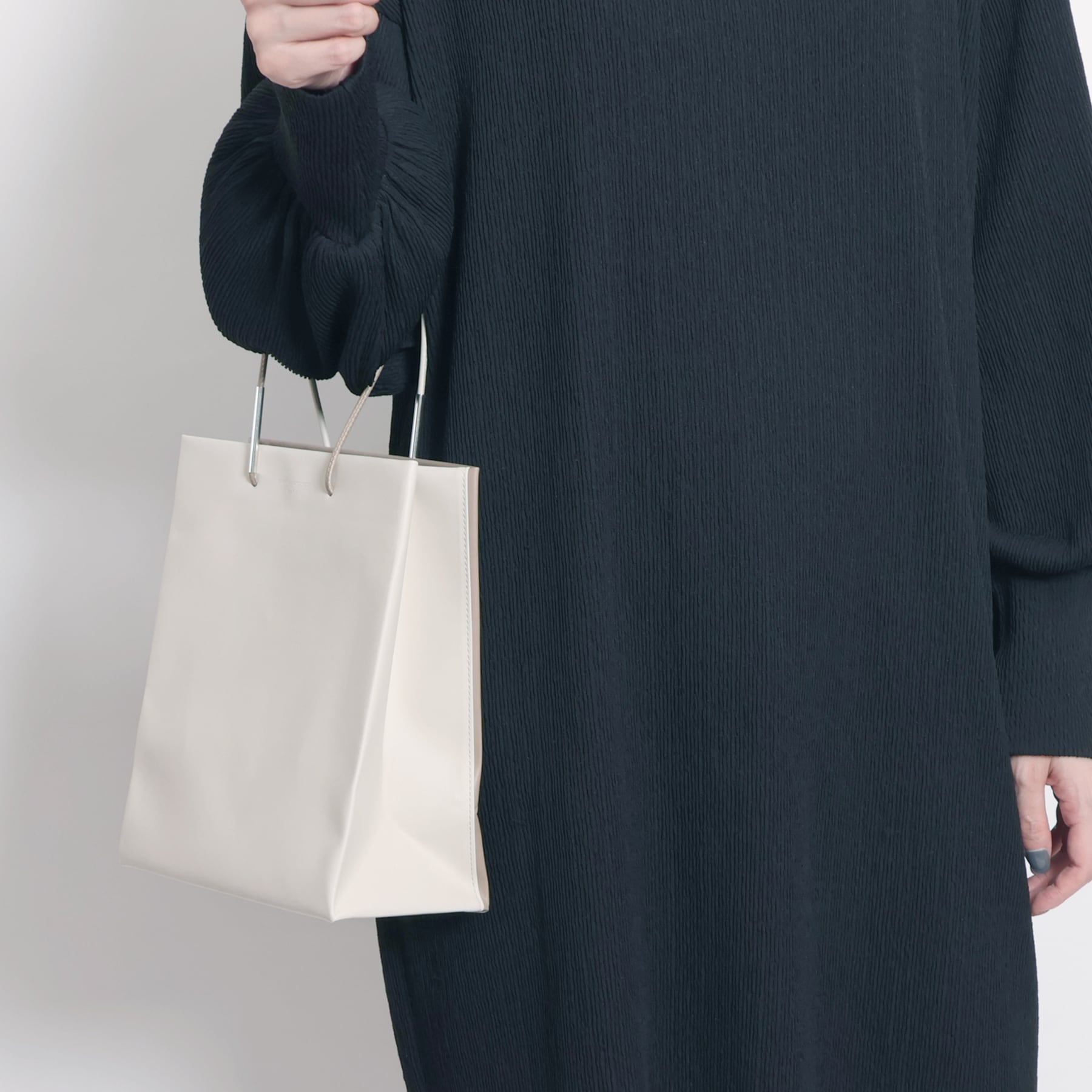 UNKNOWN PRODUCTS × YArKA】Leather Paper Bicolor Bag [CHORITSU3