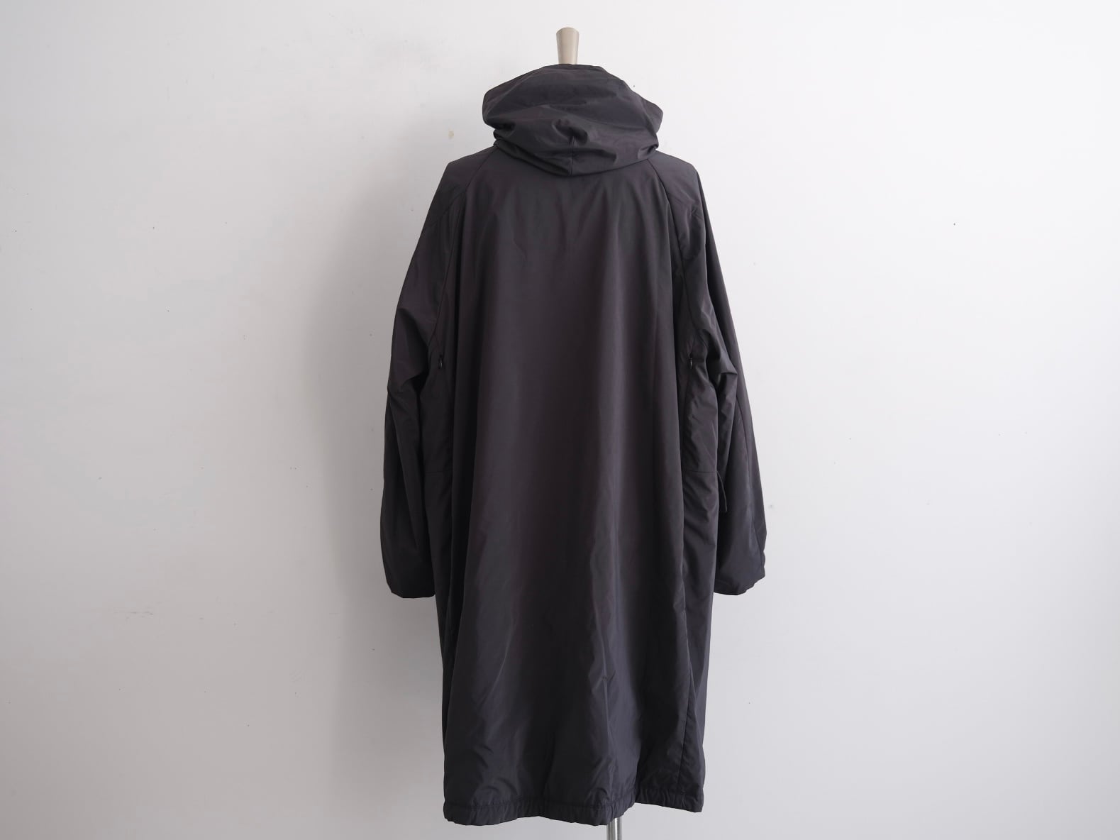 TEATORA” SOUVENIR HUNTER L/L - DP #SILICONE BLACK | Lapel