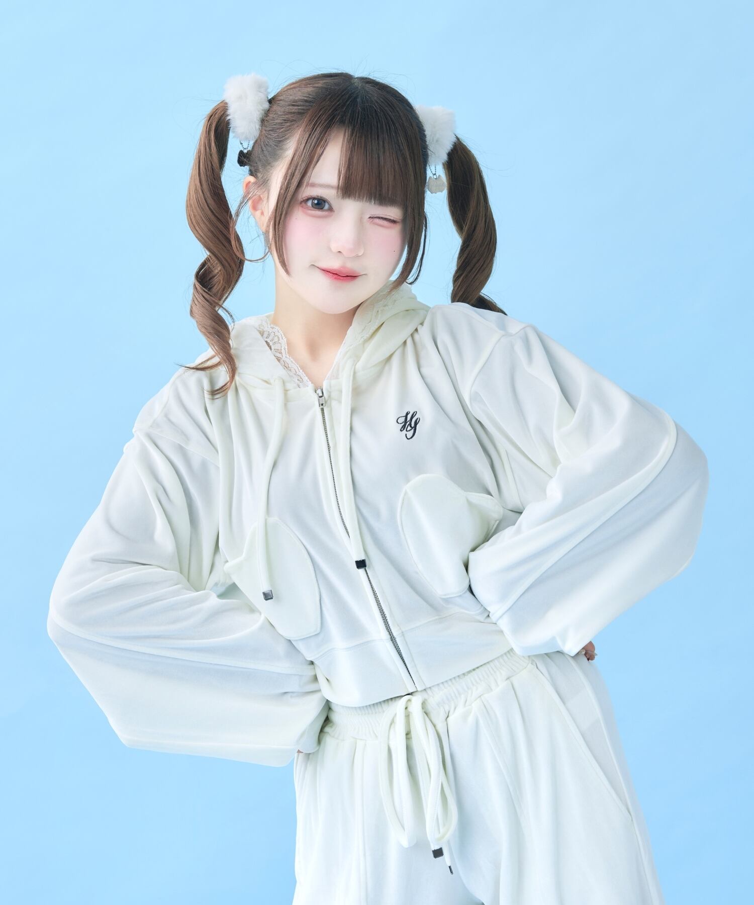 お嬢ベロアセットアップ(ホワイト) | Hauls