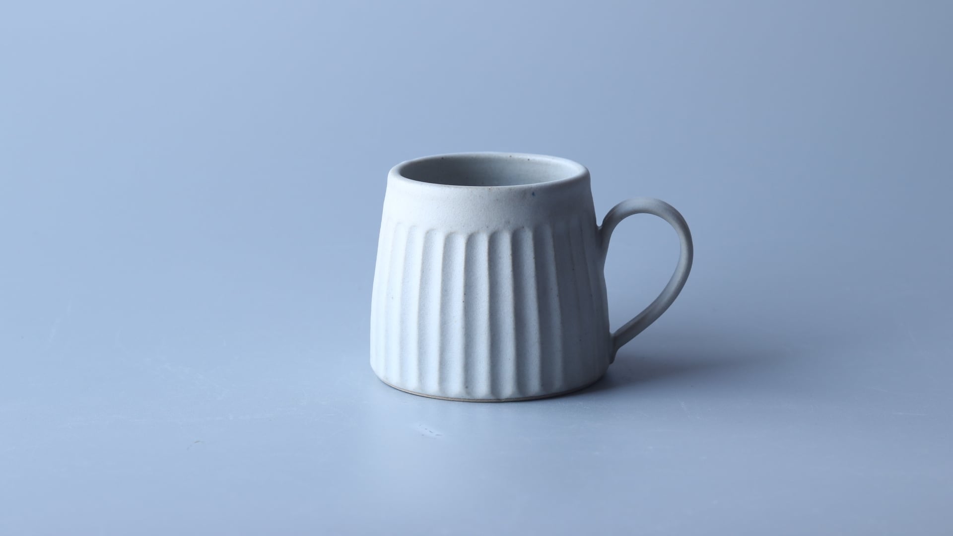 しのぎマグカップ 台形 大 白