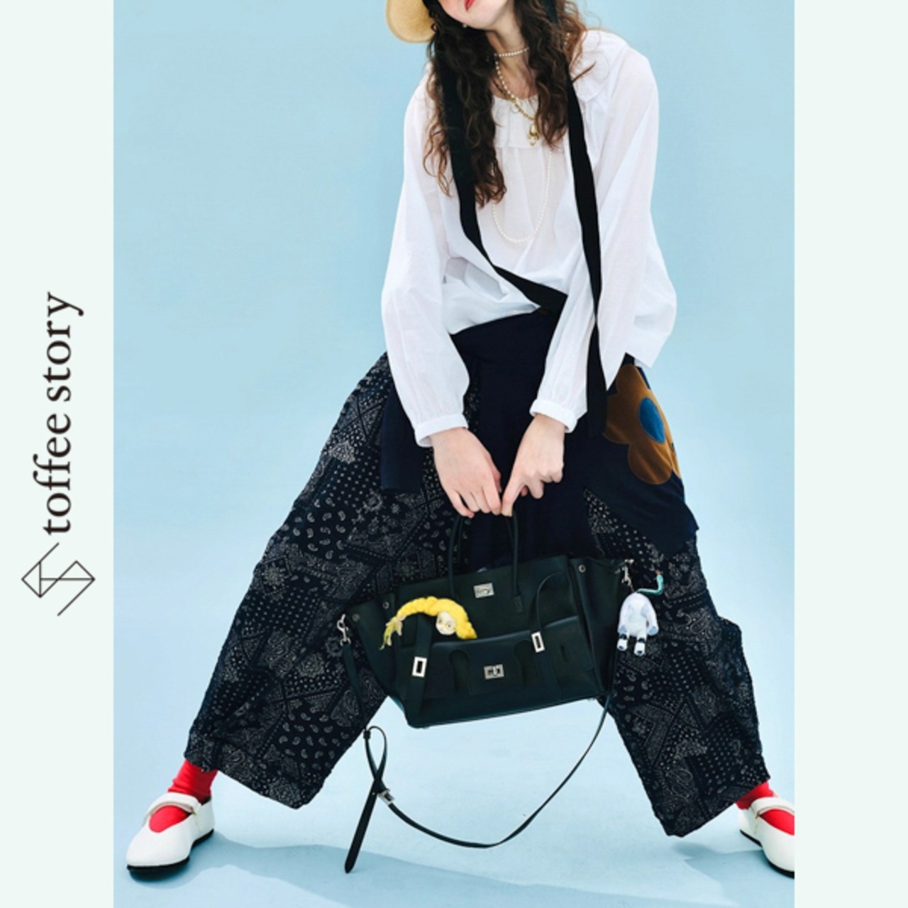 バンダナ柄パッチワーク風リラックスパンツ 《i0773》