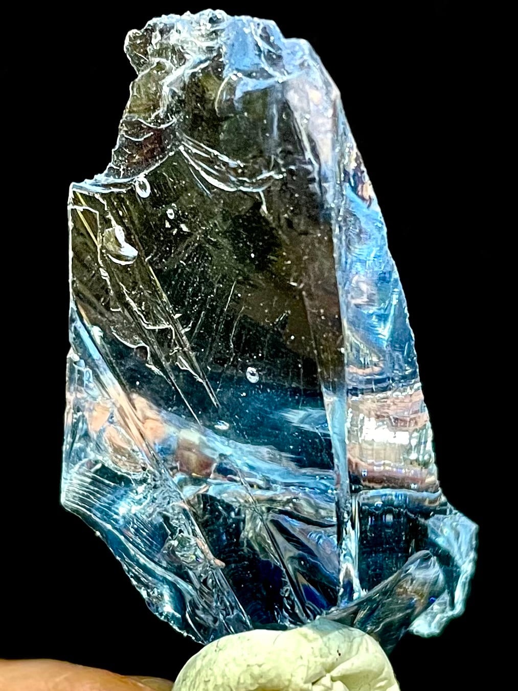 8) 可能性を最大限に引き出す!マウントシャスタ「アンダラ」原石