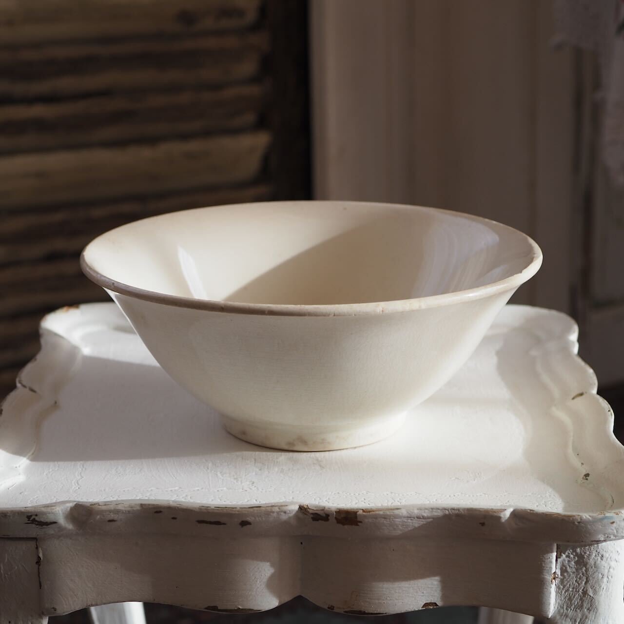 19世紀 ショワジー・ル・ロワのアイボリー鉢