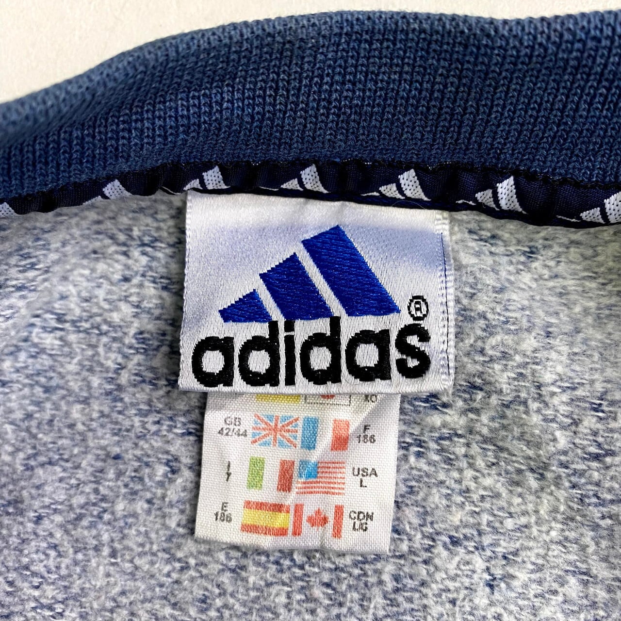 90年代 adidas アディダス ワンポイントロゴ 刺繍 スウェット