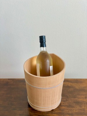 木桶のワインクーラー