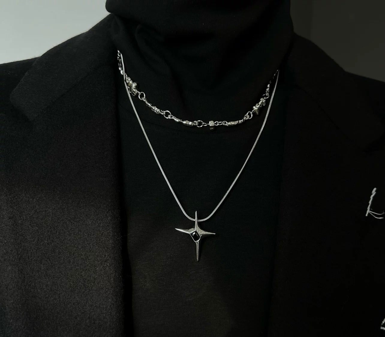 sliver black stone stainless double chain neckless sliver black stone stainless double chain neckless
