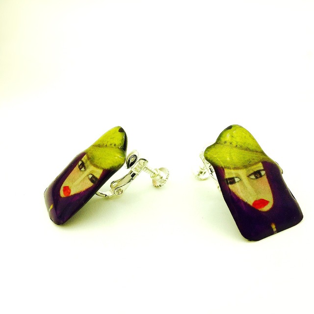 Special request: yellow hat girl earring 