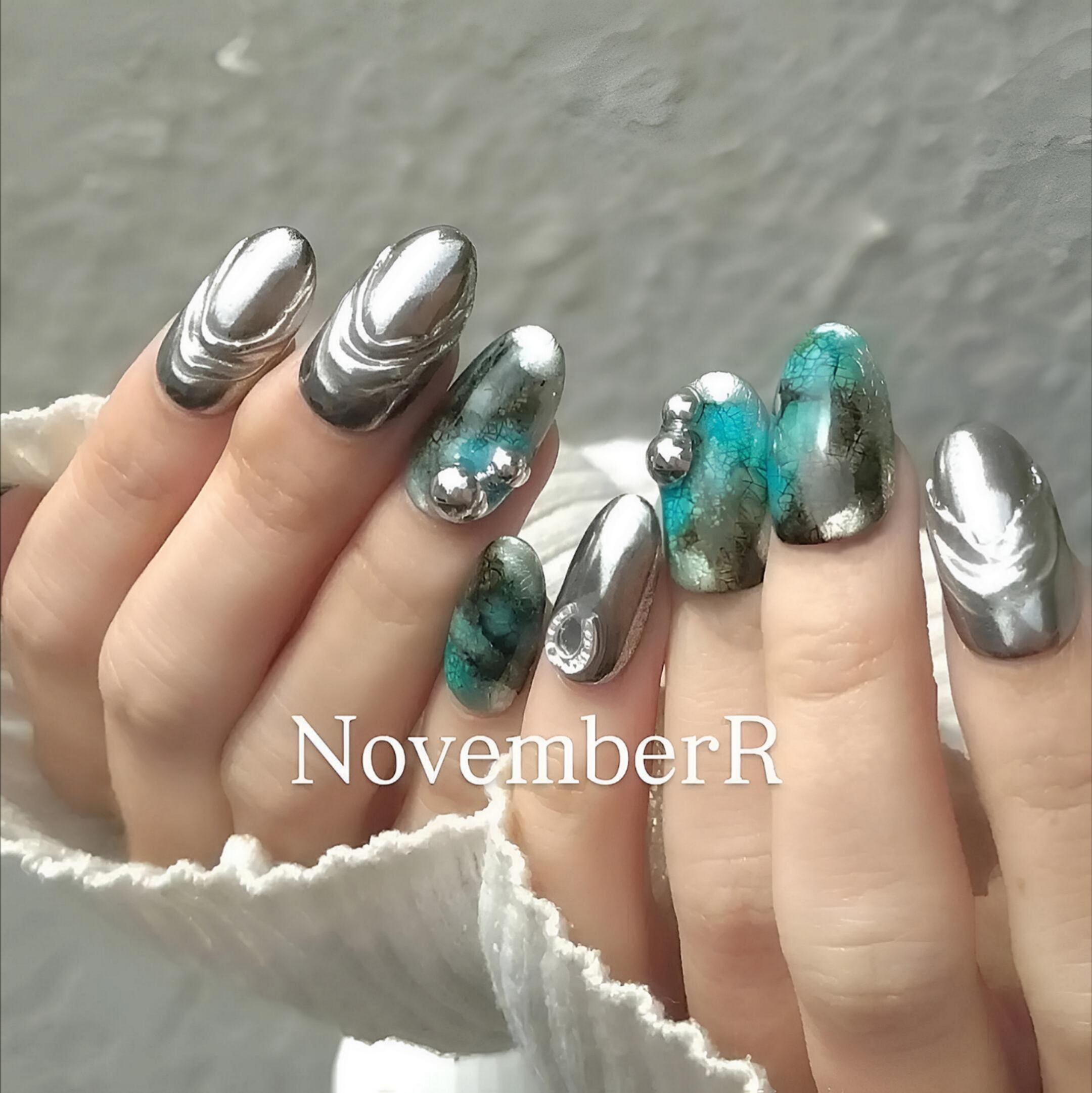 LA879☆ターコイズ×シルバーミラーネイルチップ | NovemberR