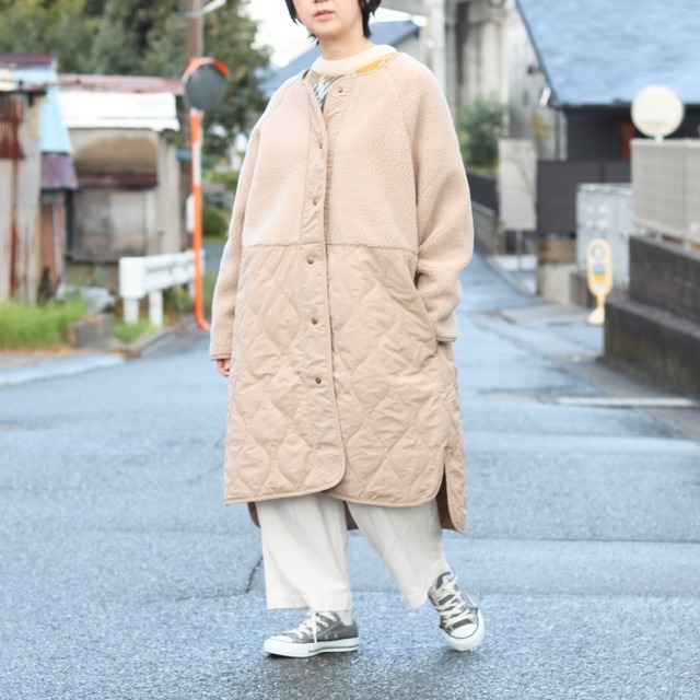 ボア＆キルティング ノーカラーコート