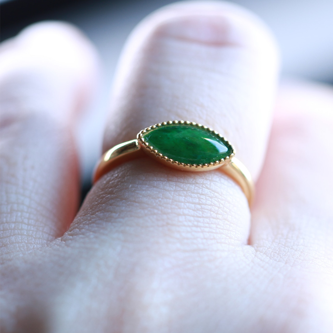 光にかざすと神秘的！ マーキス深緑翡翠 マーキス K10YGリング A貨翡翠 jd_rg1452