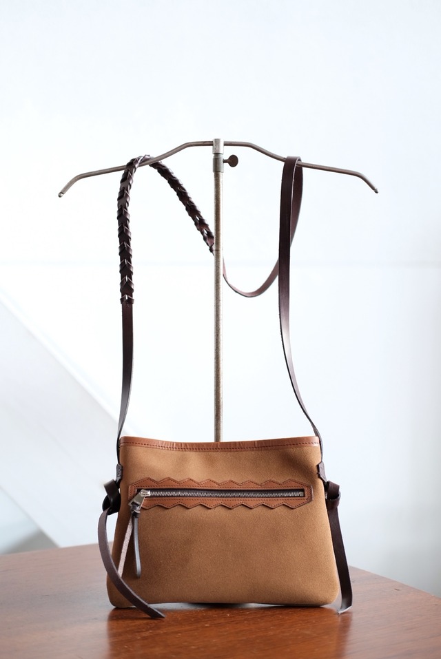 ITUAIS＜イトゥアイス＞Teleferico Pouch
