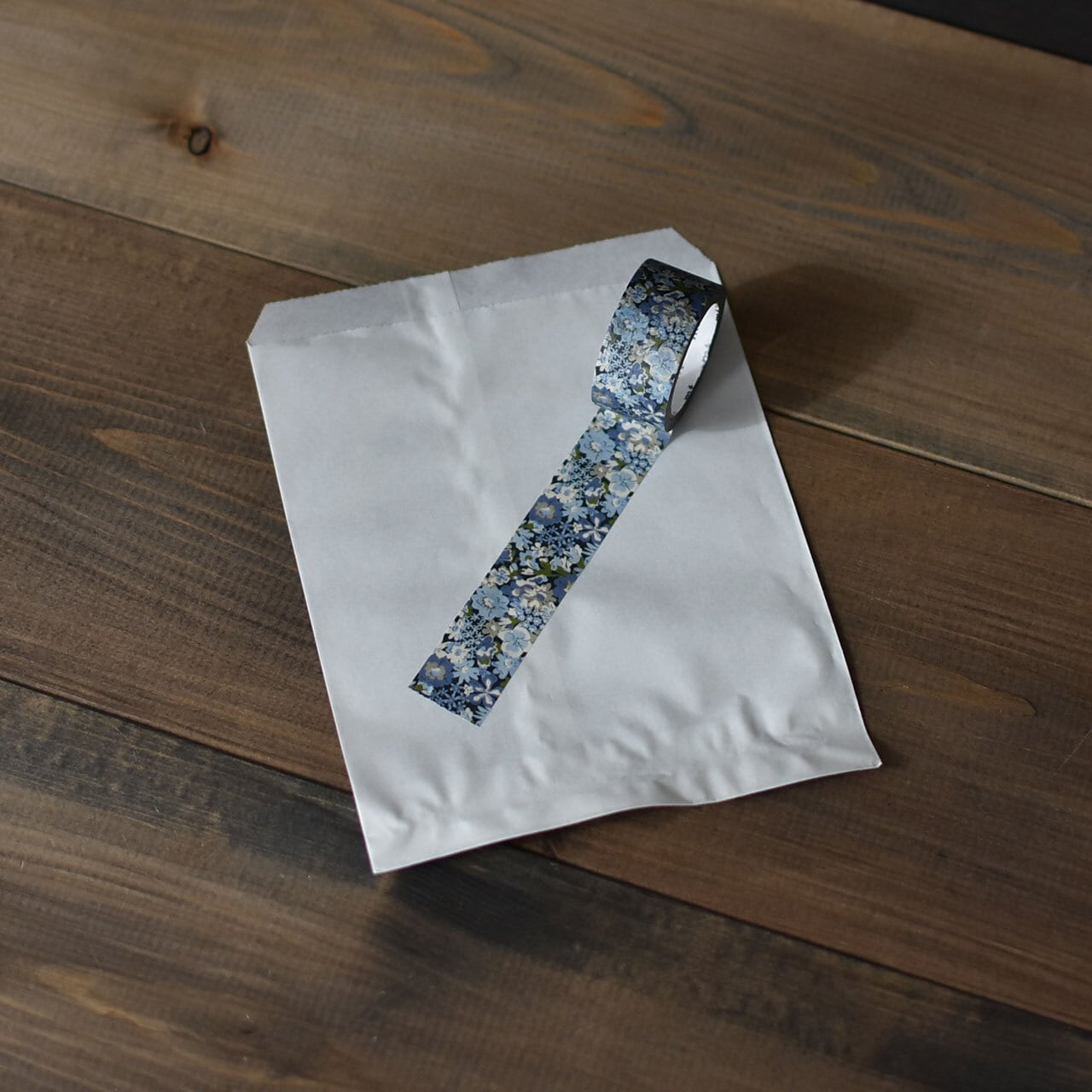 【カモ井加工紙】マスキングテープ mt リバティ20mm幅×5m マステ 花柄