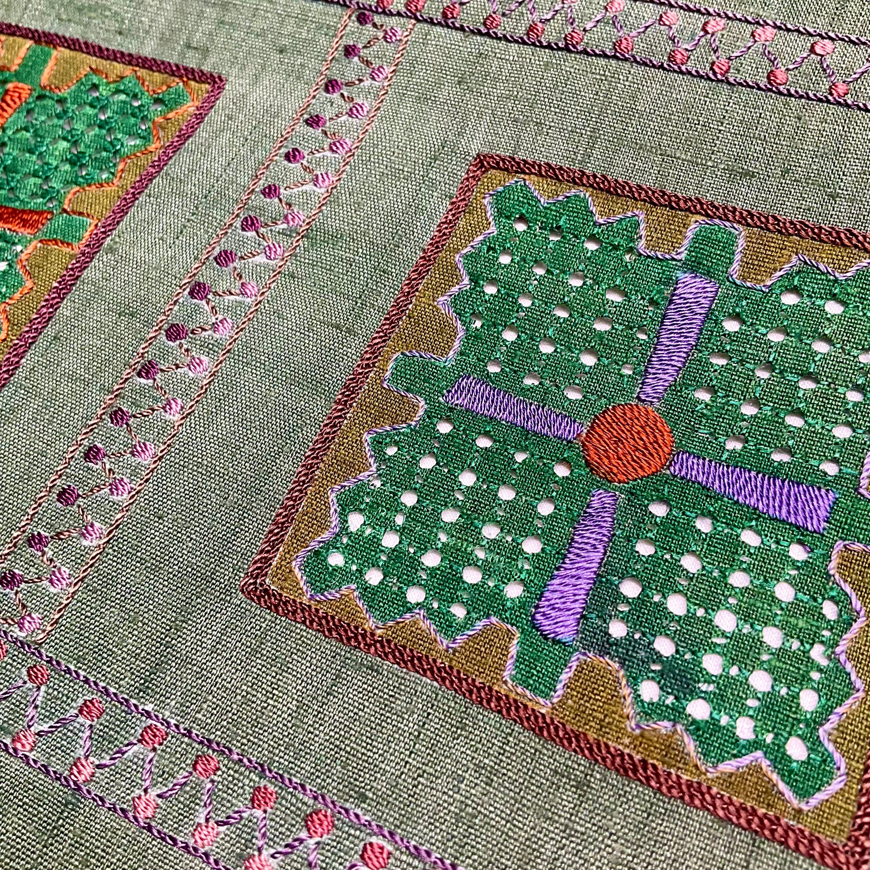風にのる羽根車*スワトウ刺繍 汕頭刺繍 リサイクル名古屋帯 風にのる羽根車*スワトウ刺繍 汕頭刺繍 リサイクル名古屋帯