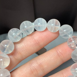 ミルキーリングファントムブレスレット