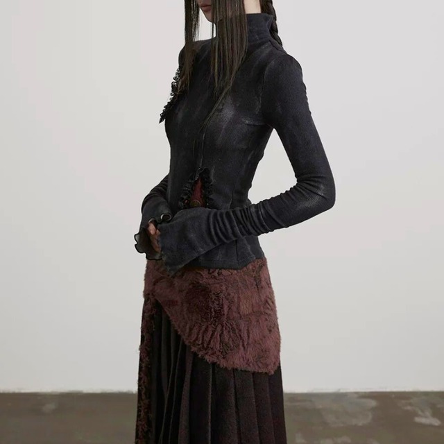 Embroidered high neck detail top C1422