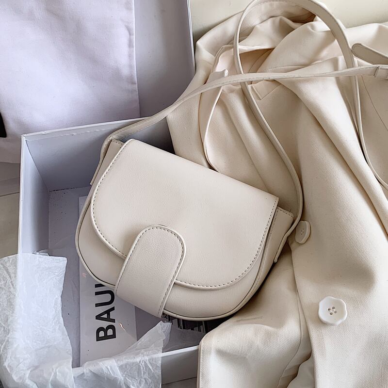 insオールマッチスモールバッグメスバッグ2020人気の新しいトレンディなファッションネットレッドメッセンジャーバッグレディースワンショルダーサドルバッグ 手作りハンドバック3055120966