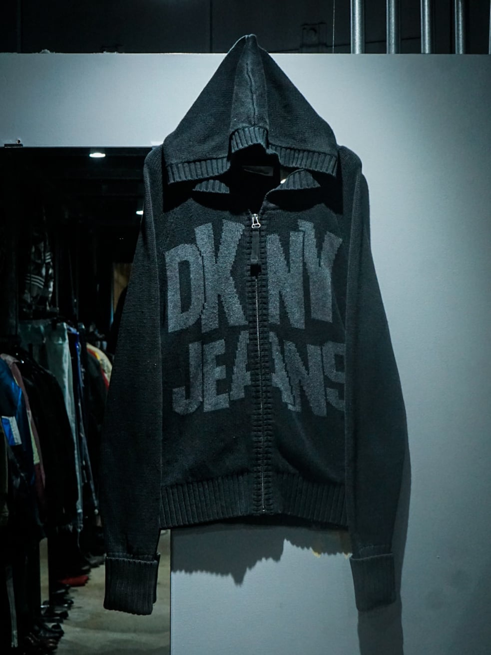 DKNY ジップアップ ニット
